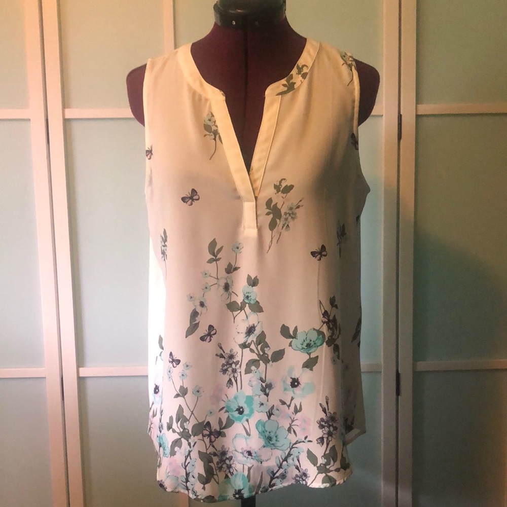 Ricki’s sleeveless top
